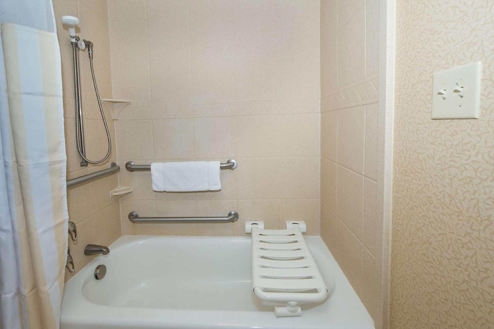 Hilton Garden Inn Columbia/Northeast Zewnętrze zdjęcie