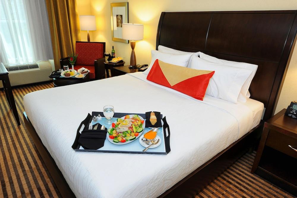 Hilton Garden Inn Columbia/Northeast Zewnętrze zdjęcie